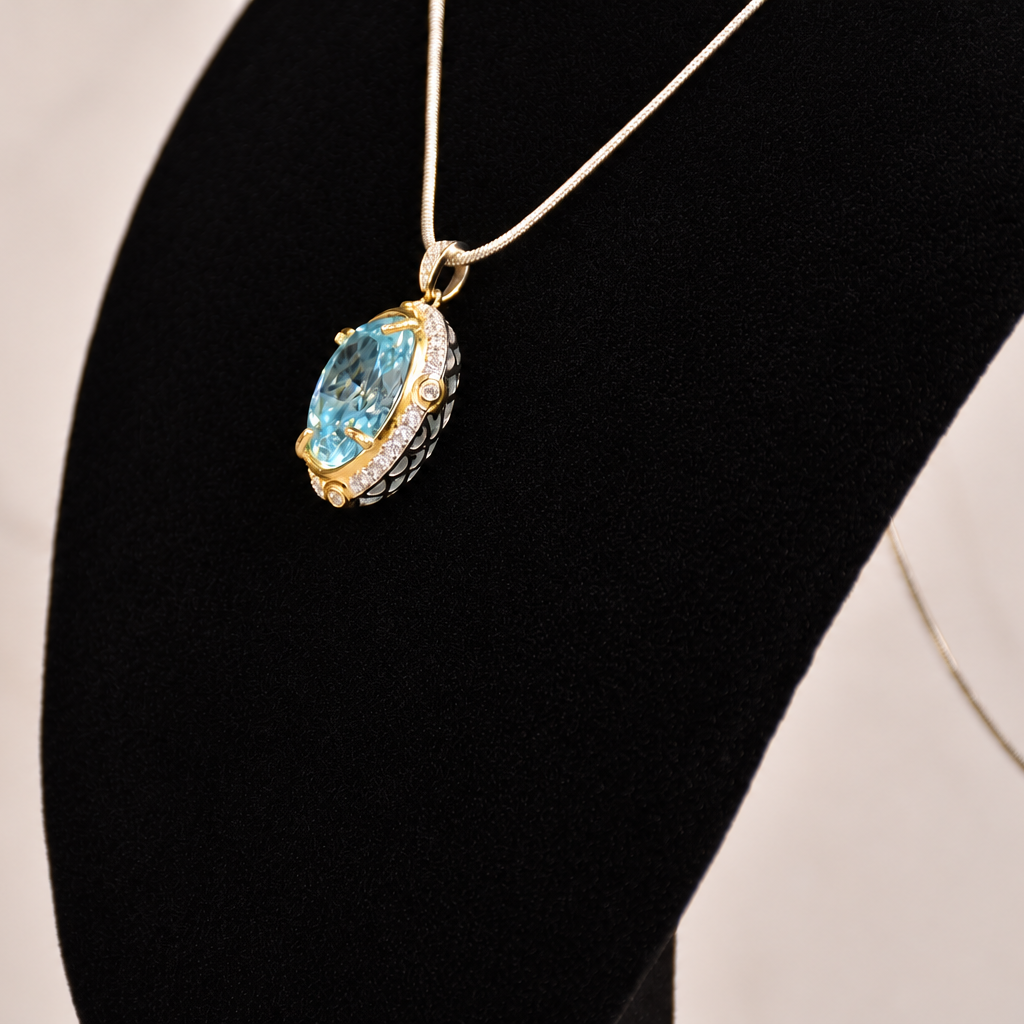 The Aquamarine Statement Necklace