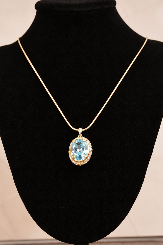 The Aquamarine Statement Necklace